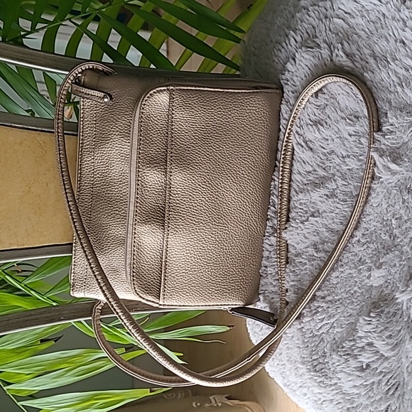 Tignanello Leather Crossbody Bag ❤️ - Picture 2 of 8